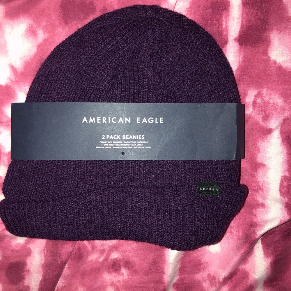 American Eagle purple Beanie